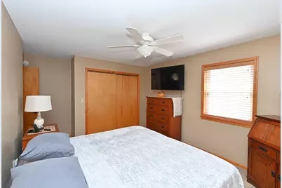 11295 W Lakeshore Drive, Kewanna, IN 46939 - Photo 23