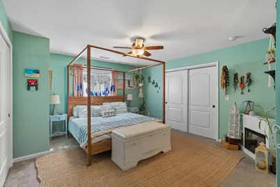 54 N Michigan Avenue, Hobart, IN 46342 - Photo 31