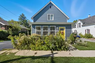 54 N Michigan Ave, Hobart, IN 46342 - Photo 1