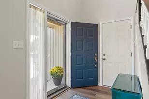 8748 Durbin Ln, Crown Point, IN 46307 - Photo 7