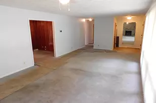 105 Garrettson Ave, Michigan City, IN 46360 - Photo 9