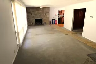 105 Garrettson Ave, Michigan City, IN 46360 - Photo 9