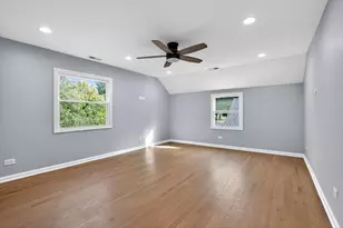 8318 Howard Ave, Munster, IN 46321 - Photo 11