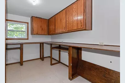 1702 W 100th Avenue, Crown Point, IN 46307 - Photo 15