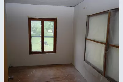 276 S Ivanhoe Road S #276, Kingsford Heights, IN 46346 - Photo 3