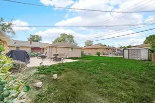 842 N Jay St, Griffith, IN 46319 - Photo 21