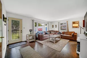 842 N Jay St, Griffith, IN 46319 - Photo 7