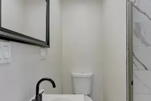 824 Elm St, Valparaiso, IN 46383 - Photo 11