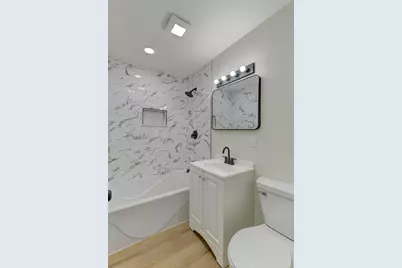 824 Elm Street, Valparaiso, IN 46383 - Photo 9