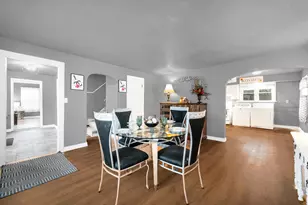 975 N 250 E, Chesterton, IN 46304 - Photo 3