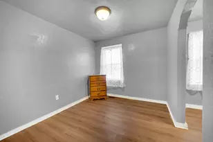 975 N 250 E, Chesterton, IN 46304 - Photo 21