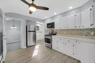 7905 Marshall St, Merrillville, IN 46410 - Photo 7