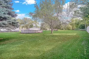 7905 Marshall St, Merrillville, IN 46410 - Photo 21