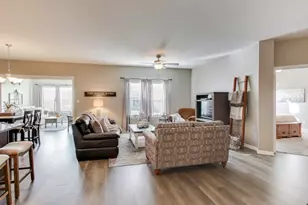 11514 Georgia Pl, Crown Point, IN 46307 - Photo 3