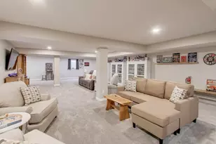 11514 Georgia Pl, Crown Point, IN 46307 - Photo 17