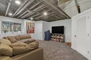 9842 Kreitzburg St, Dyer, IN 46311 - Photo 19