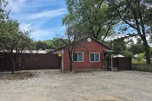 2327 Burr St, Gary, IN 46406 - Photo 3