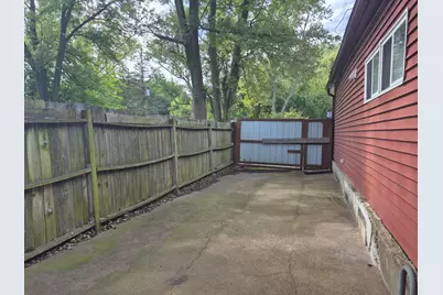 2327 Burr Street, Gary, IN 46406 - Photo 25