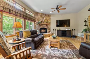 1658 Sunnyslope Dr, Crown Point, IN 46307 - Photo 33