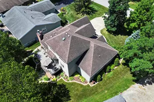 1658 Sunnyslope Dr, Crown Point, IN 46307 - Photo 5