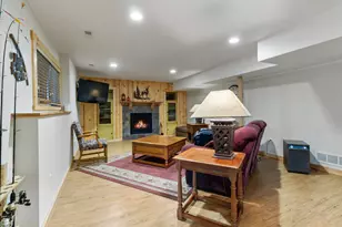 1658 Sunnyslope Dr, Crown Point, IN 46307 - Photo 45