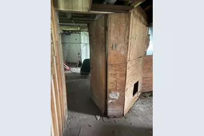 713 Maryland Street, Gary, IN 46402 - Photo 13