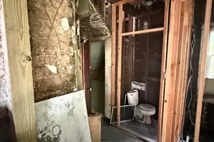 713 Maryland St, Gary, IN 46402 - Photo 11