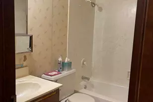 1607 Julie Dr, Schererville, IN 46375 - Photo 11