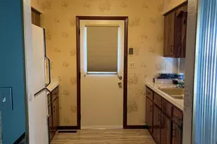 1607 Julie Dr, Schererville, IN 46375 - Photo 3