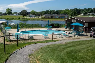 2521 E Lakeshore Drive, Crown Point, IN 46307 - Photo 31