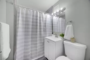 1135 169th St, Hammond, IN 46324 - Photo 11