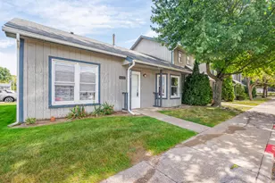 6089 Maryland St, Merrillville, IN 46410 - Photo 3