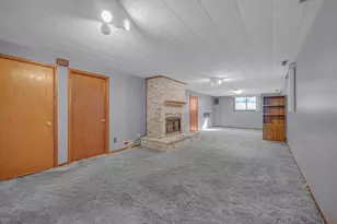 6777 Polk St, Merrillville, IN 46410 - Photo 13