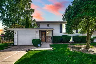 6777 Polk St, Merrillville, IN 46410 - Photo 19