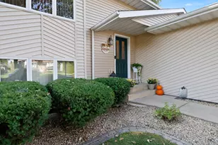 1530 Happy Valley Rd, Crown Point, IN 46307 - Photo 5