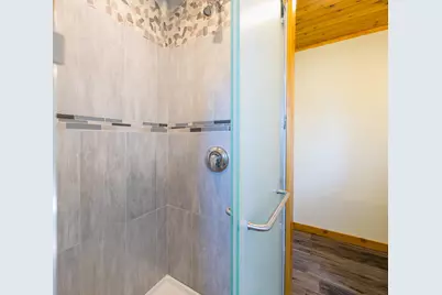 408 E Graham Street, Kentland, IN 47951 - Photo 19