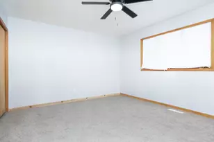 5301 Delaware St, Merrillville, IN 46410 - Photo 15