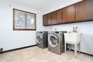 5301 Delaware St, Merrillville, IN 46410 - Photo 21