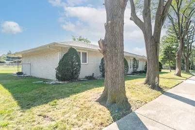 5301 Delaware Street, Merrillville, IN 46410 - Photo 33