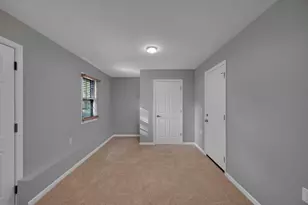 606 N Main St, Hebron, IN 46341 - Photo 15