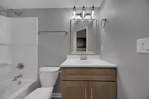 606 N Main St, Hebron, IN 46341 - Photo 9