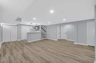 1920 Roosevelt Pl, Gary, IN 46404 - Photo 17