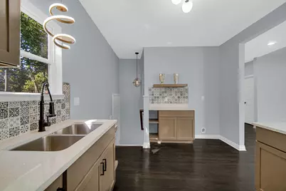 1920 Roosevelt Place, Gary, IN 46404 - Photo 7