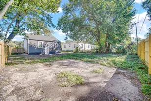 1920 Roosevelt Pl, Gary, IN 46404 - Photo 25