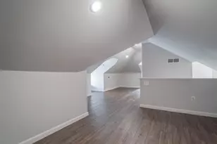 706 Detroit St, La Porte, IN 46350 - Photo 17