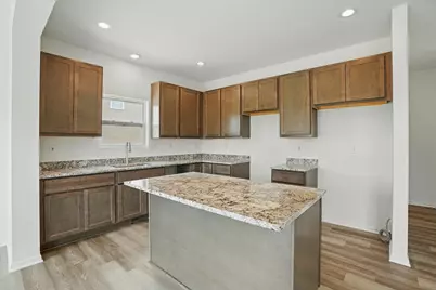 6567 E 104th Avenue, Crown Point, IN 46307 - Photo 7