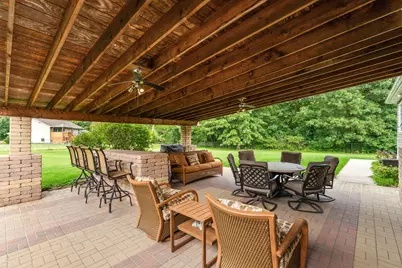 748 N 200 W, Valparaiso, IN 46385 - Photo 25