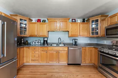 748 N 200 W, Valparaiso, IN 46385 - Photo 9