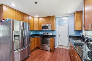 8306 Walnut Dr, Munster, IN 46321 - Photo 9