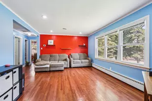 8306 Walnut Dr, Munster, IN 46321 - Photo 5